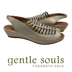 Gentle Souls by Kenneth Cole Lee Wedge Slingback Sandals Sz 6 M Gold Leather